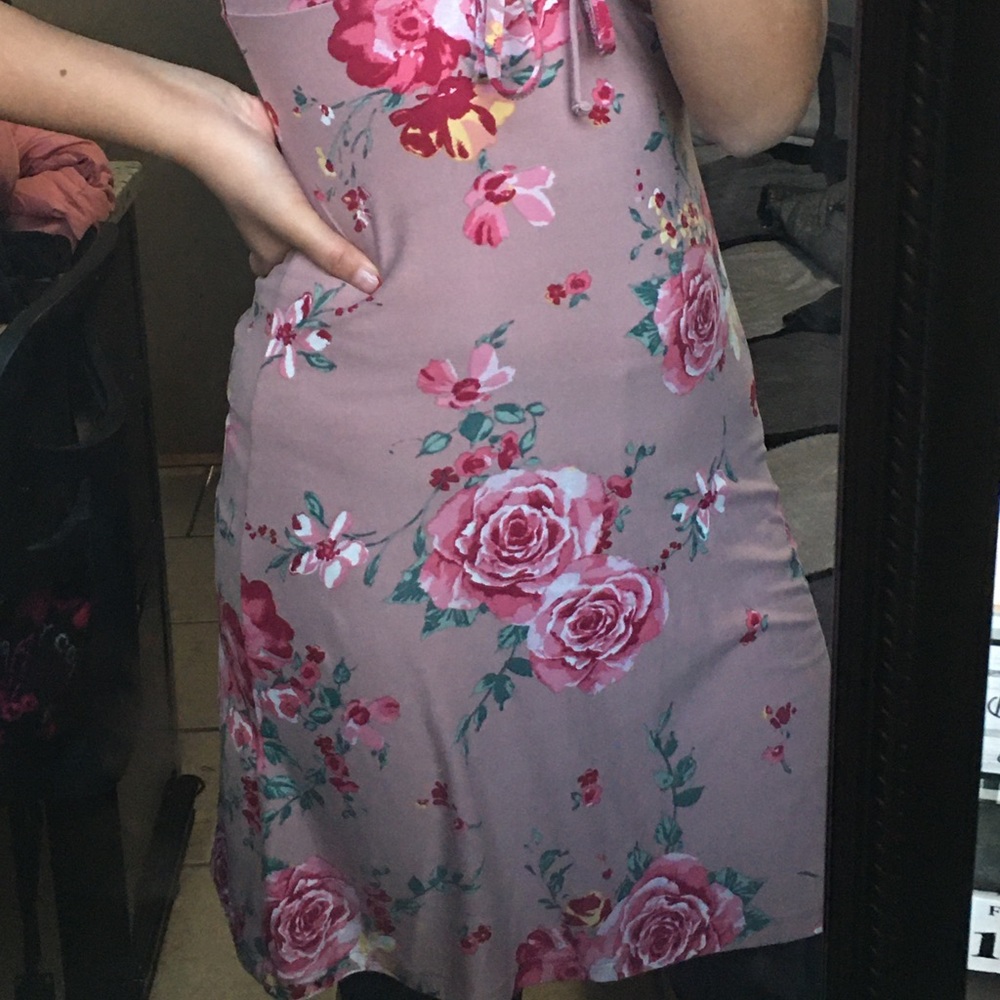 Dress - Picture 2 of 3